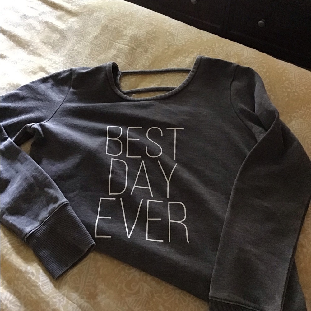Sweat shirt